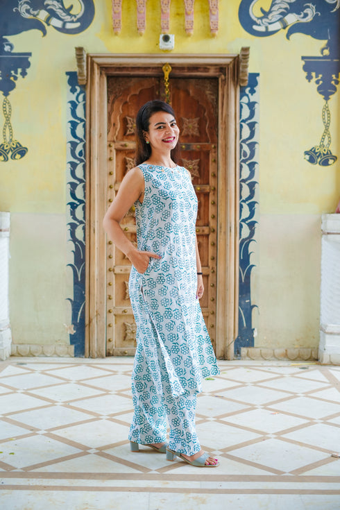 Chic Floral Printed A-Line Kurti with Straight Palazzo Set
